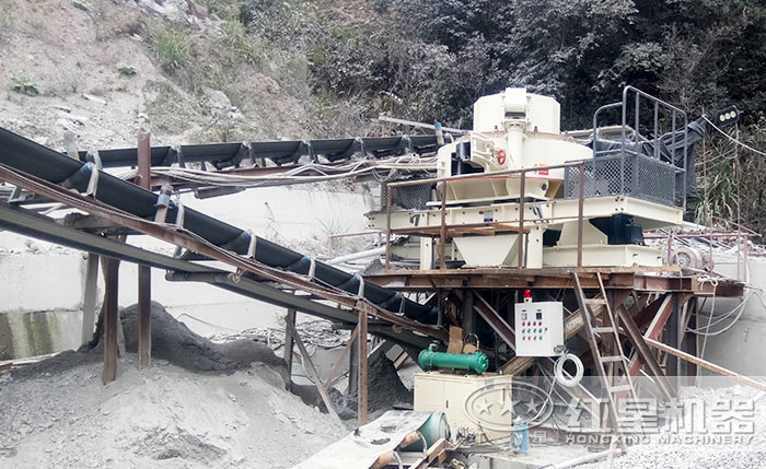 環保制砂機工作現場